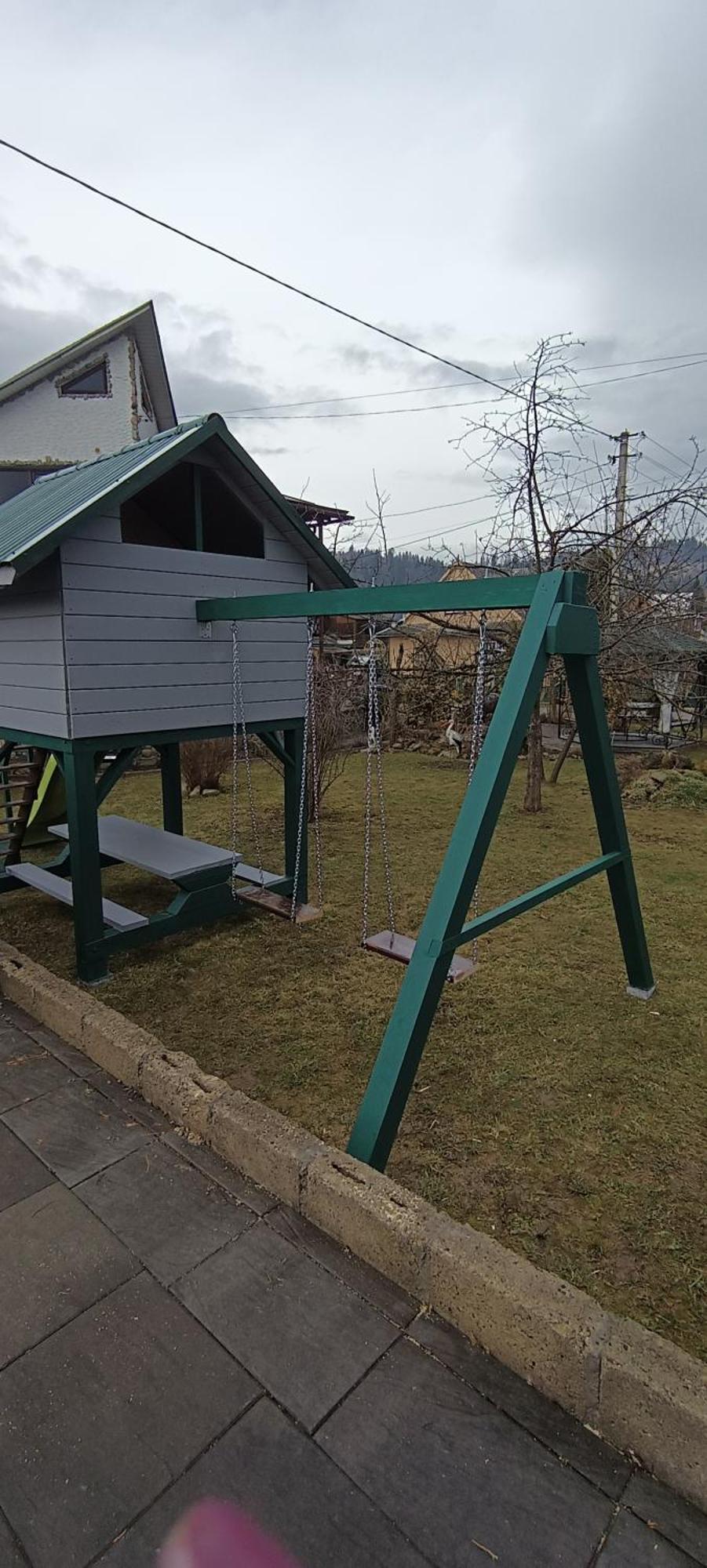 янчар номер студiо з басейном *